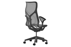 Кресло Herman Miller Cosm, высокая спинка, цвет Graphite, подлокотники лепестки (Leaf)