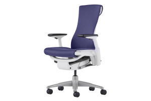 Кресло Herman Miller Embody Acai Berry (Medley) Кресло Herman Miller Embody Acai Berry (Medley)