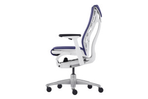 Кресло Herman Miller Embody Acai Berry (Medley) Кресло Herman Miller Embody Acai Berry (Medley)
