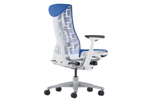 Кресло Herman Miller Embody Berry Blue (Rhythm) Кресло Herman Miller Embody Berry Blue (Rhythm)