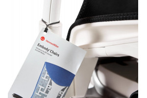 Кресло Herman Miller Embody Dark Carbon - White/Titanium (Balance)