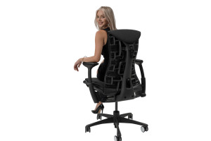 Кресло Herman Miller X Logitech G Embody Gaming Black